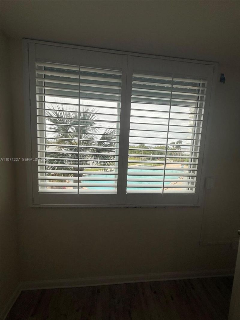 925 N Halifax, Unit 102, Daytona, FL 32118 Photo