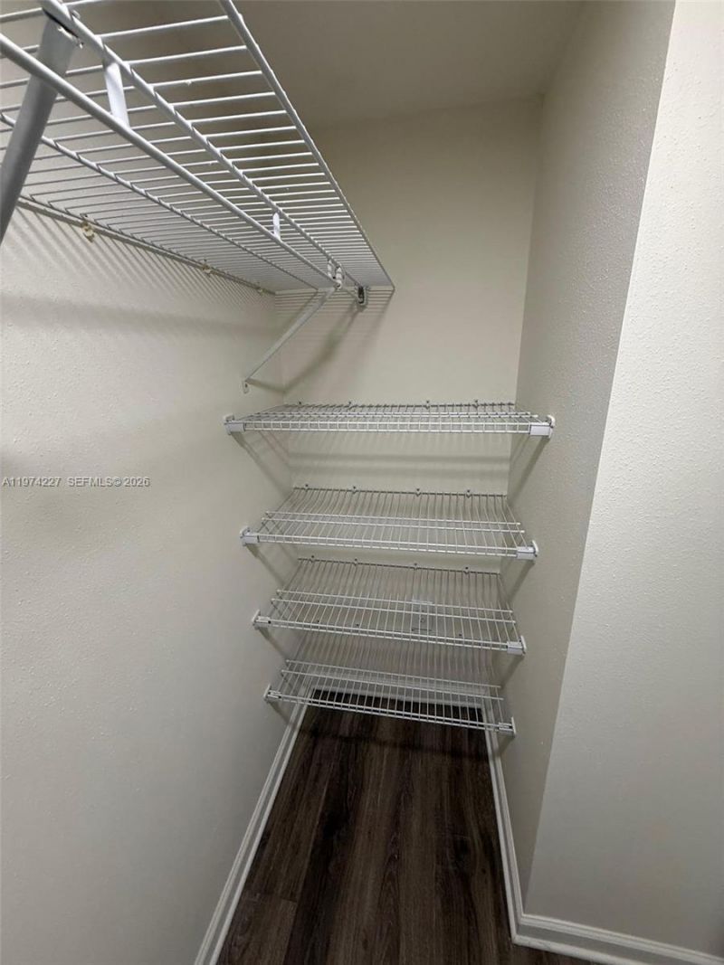925 N Halifax, Unit 102, Daytona, FL 32118 Photo