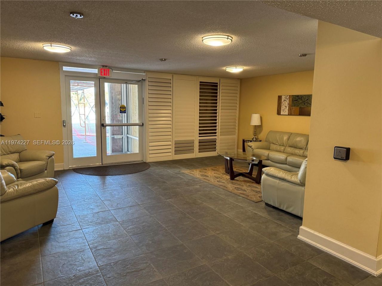 925 N Halifax, Unit 102, Daytona, FL 32118 Photo