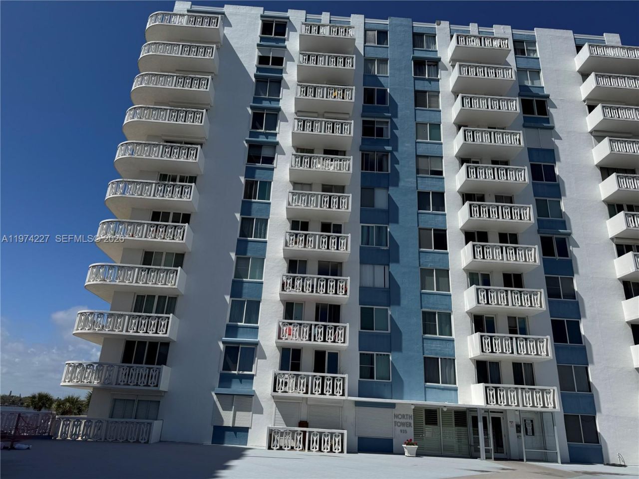 925 N Halifax, Unit 102, Daytona, FL 32118 Photo
