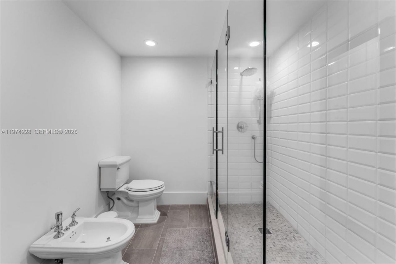 10730 NW 66th St, Unit 505, Doral, FL 33178 Photo