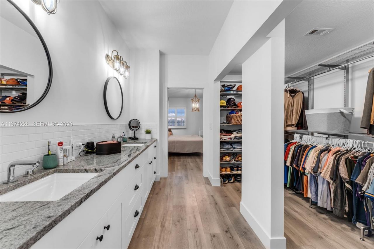 10730 NW 66th St, Unit 505, Doral, FL 33178 Photo