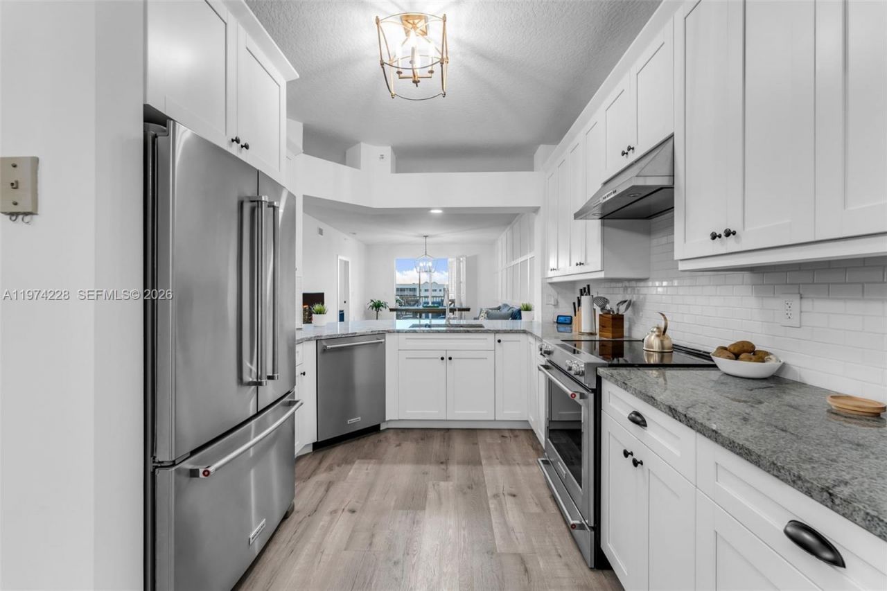 10730 NW 66th St, Unit 505, Doral, FL 33178 Photo