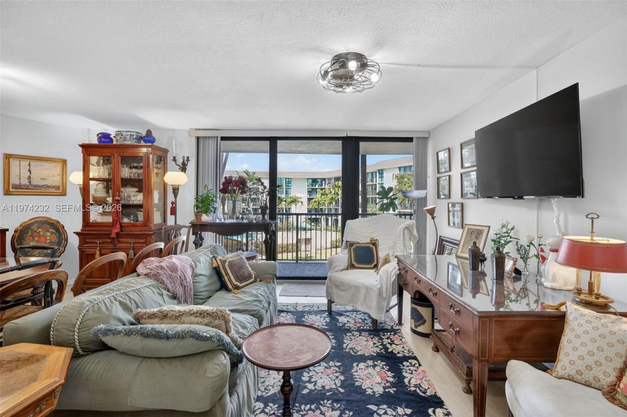 1350 River Reach Dr , Unit 314, Fort Lauderdale, FL 33315 Photo