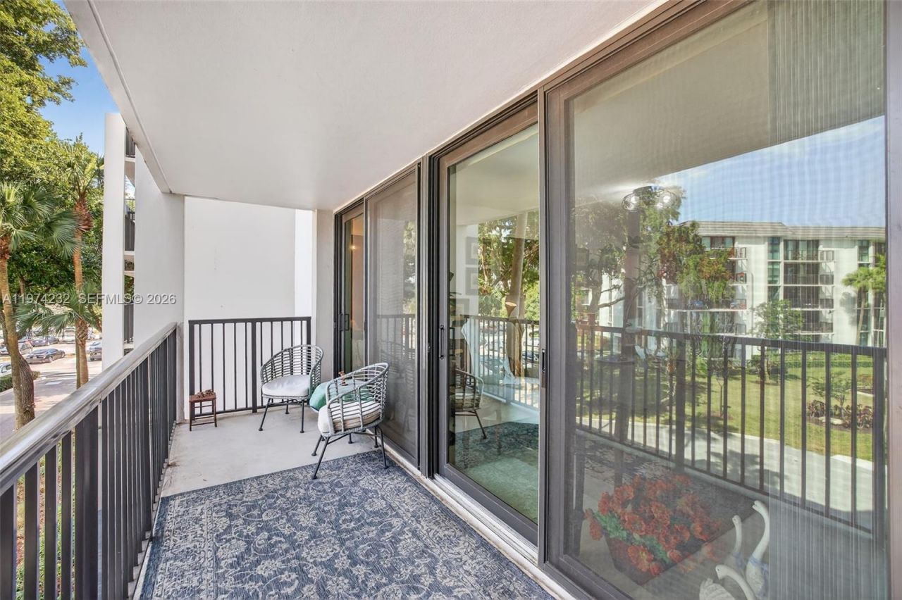 1350 River Reach Dr , Unit 314, Fort Lauderdale, FL 33315 Photo