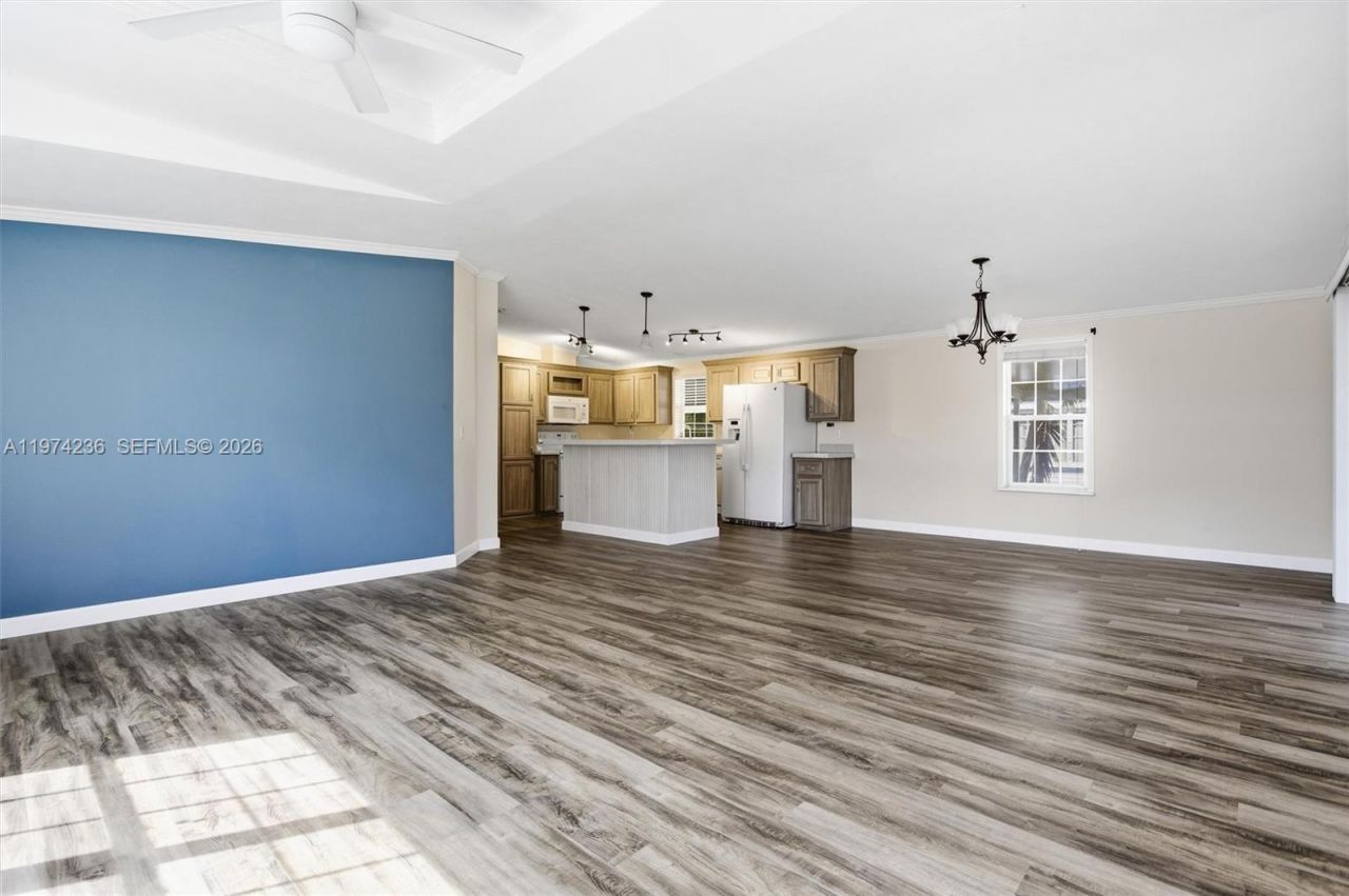 2325 SW 83rd Ave , Davie, FL 33324 Photo