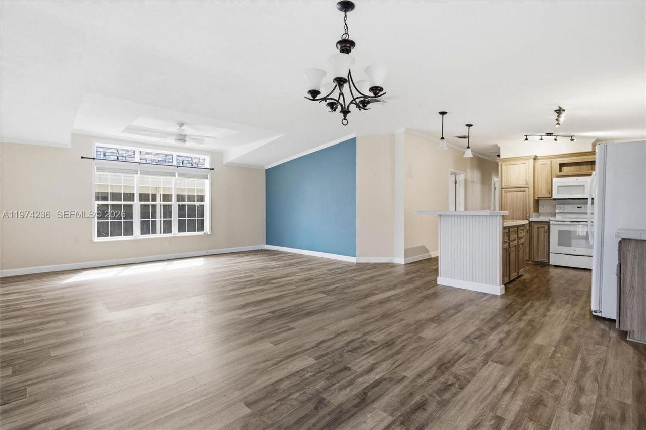 2325 SW 83rd Ave , Davie, FL 33324 Photo