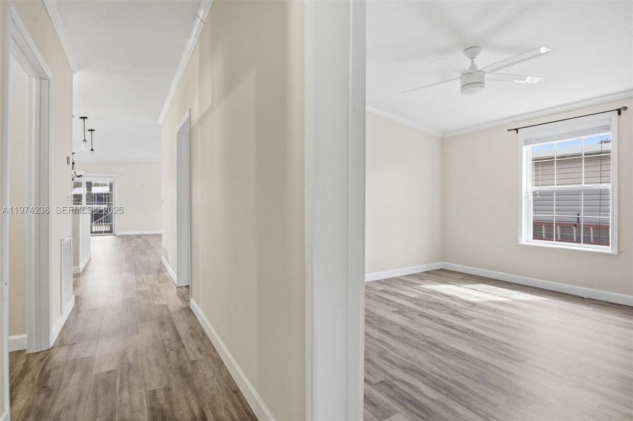 2325 SW 83rd Ave , Davie, FL 33324 Photo