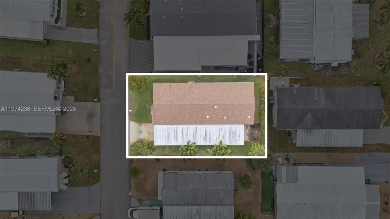 2325 SW 83rd Ave , Davie, FL 33324 Photo