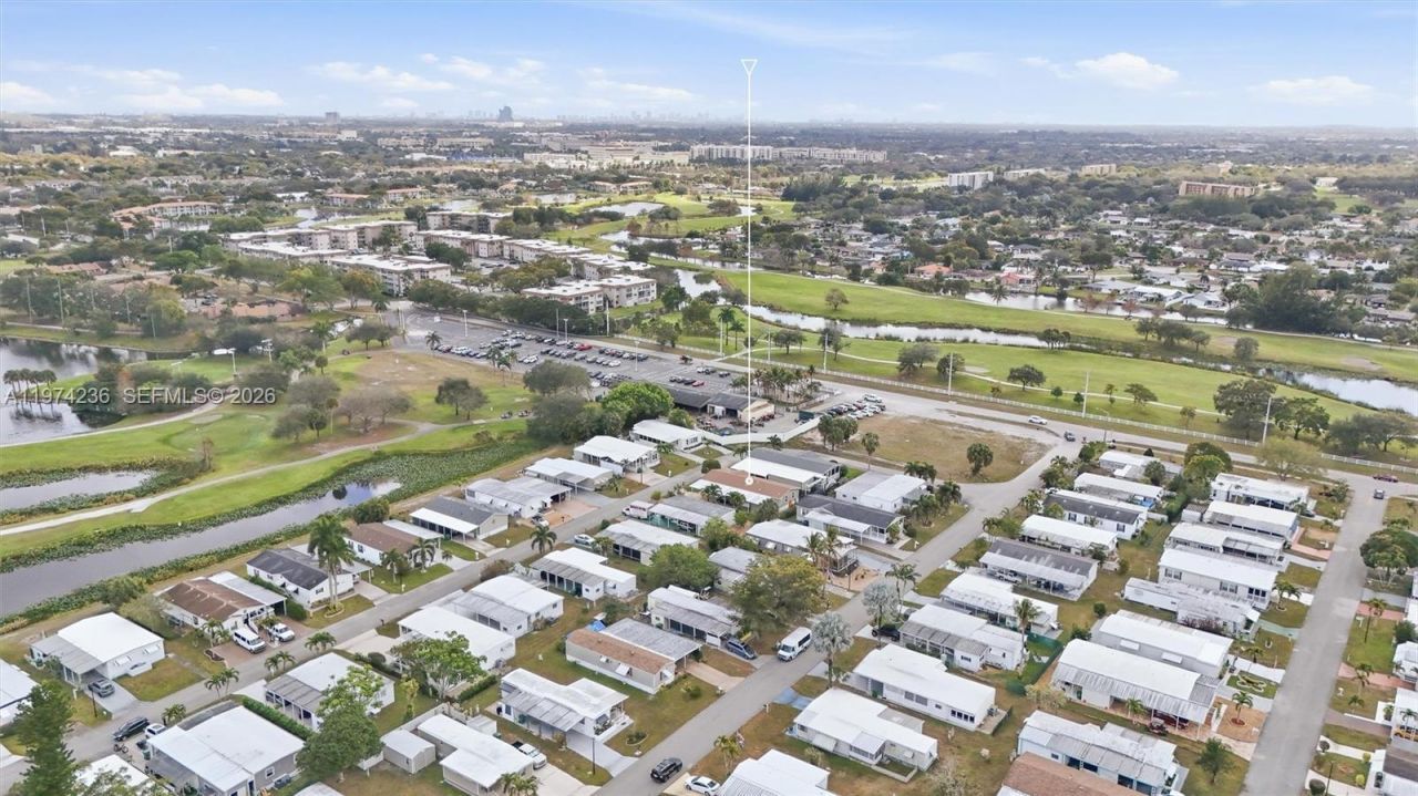 2325 SW 83rd Ave , Davie, FL 33324 Photo