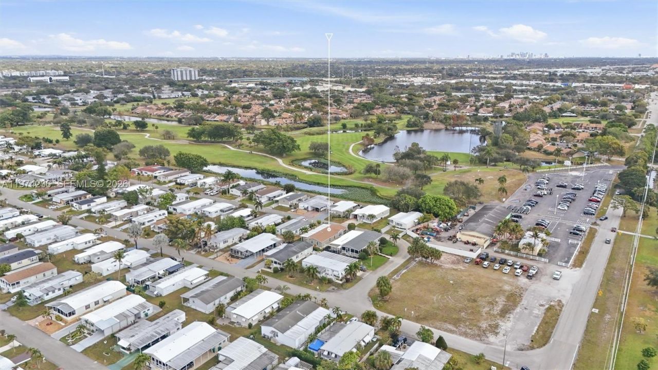 2325 SW 83rd Ave , Davie, FL 33324 Photo