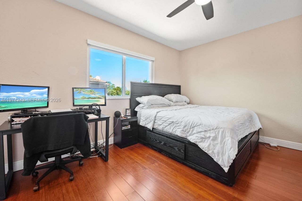 930 SW 147th Ct, Miami, FL 33194 Photo