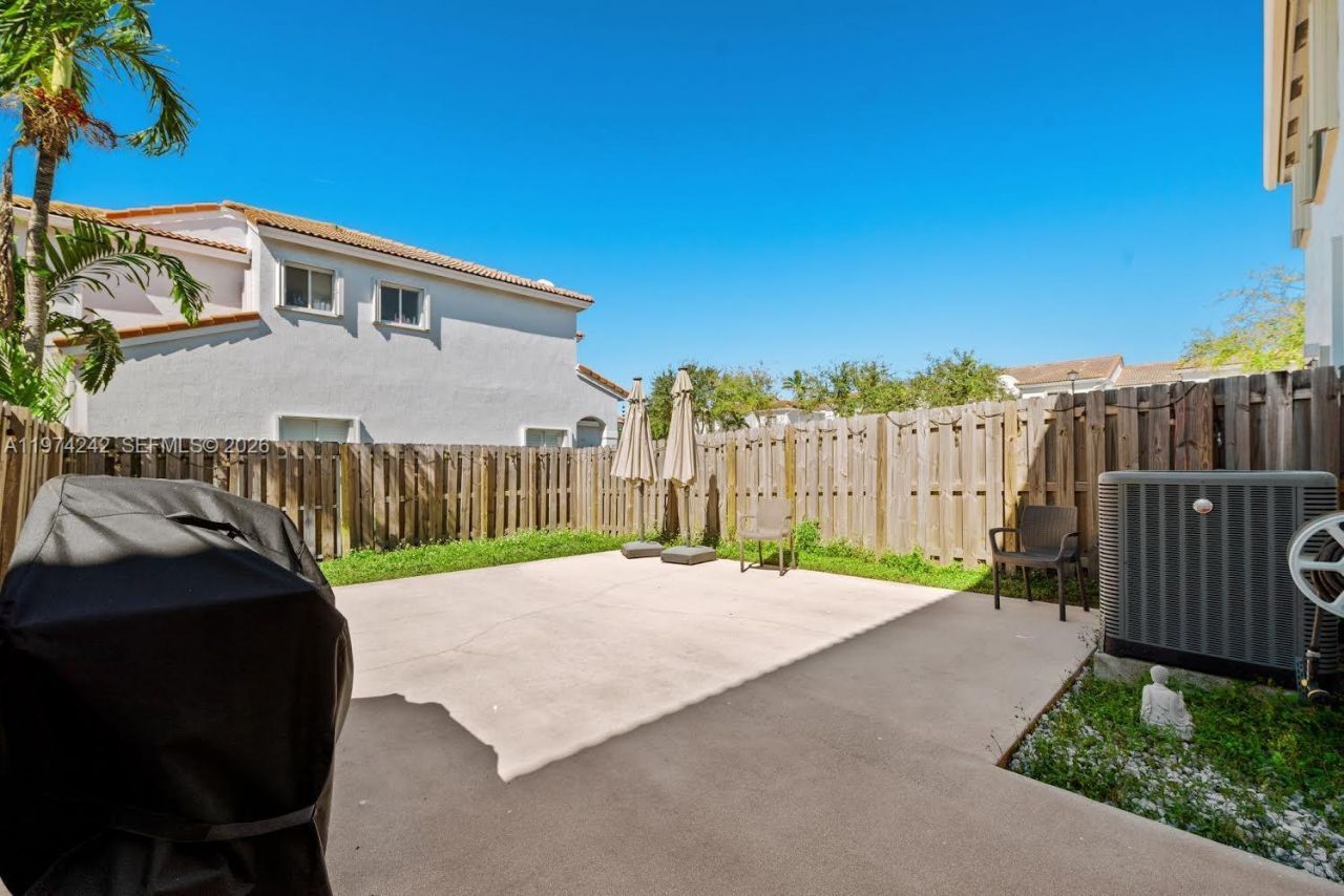 930 SW 147th Ct, Miami, FL 33194 Photo