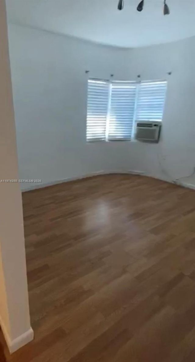 1455 Michigan Ave , Unit 5, Miami Beach, FL 33139 Photo