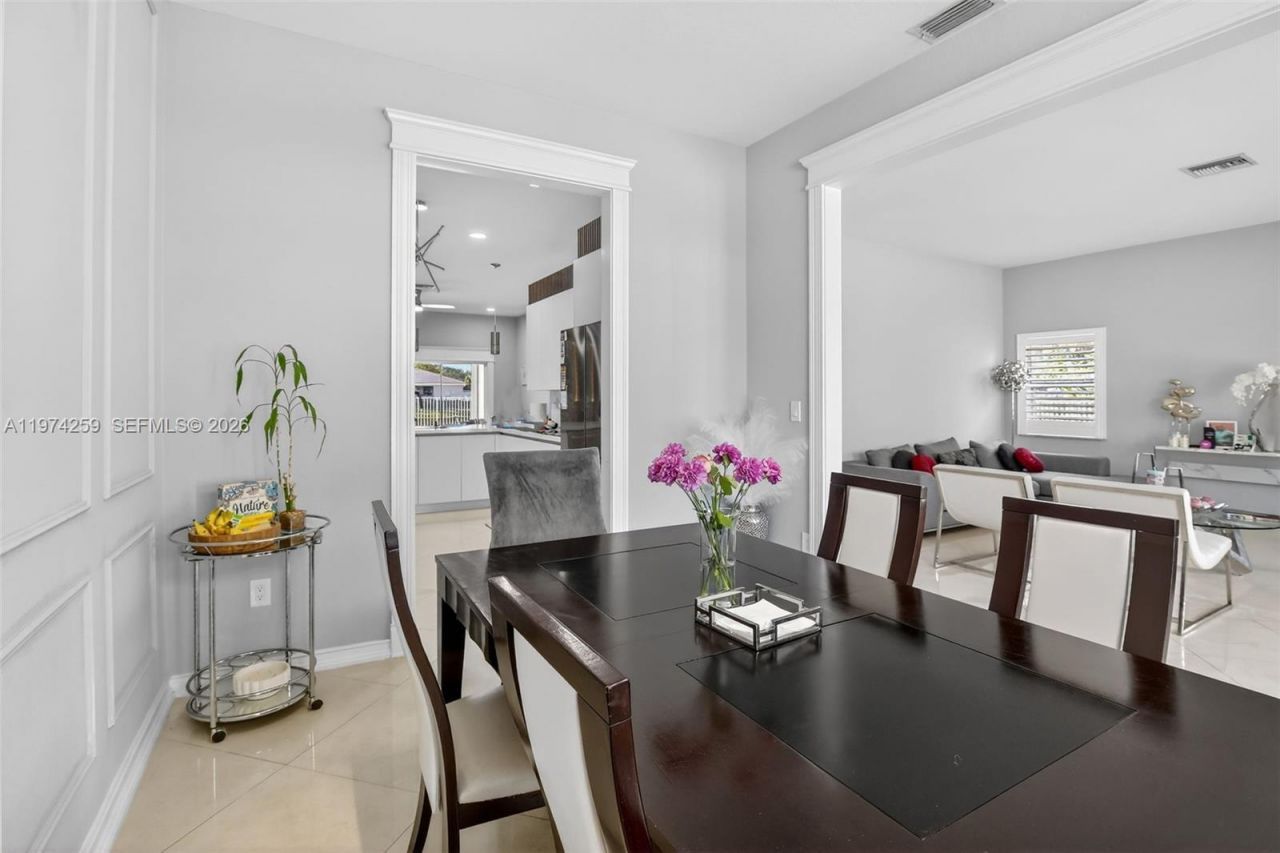 4301 Diamond Row, Weston, FL 33331 Photo