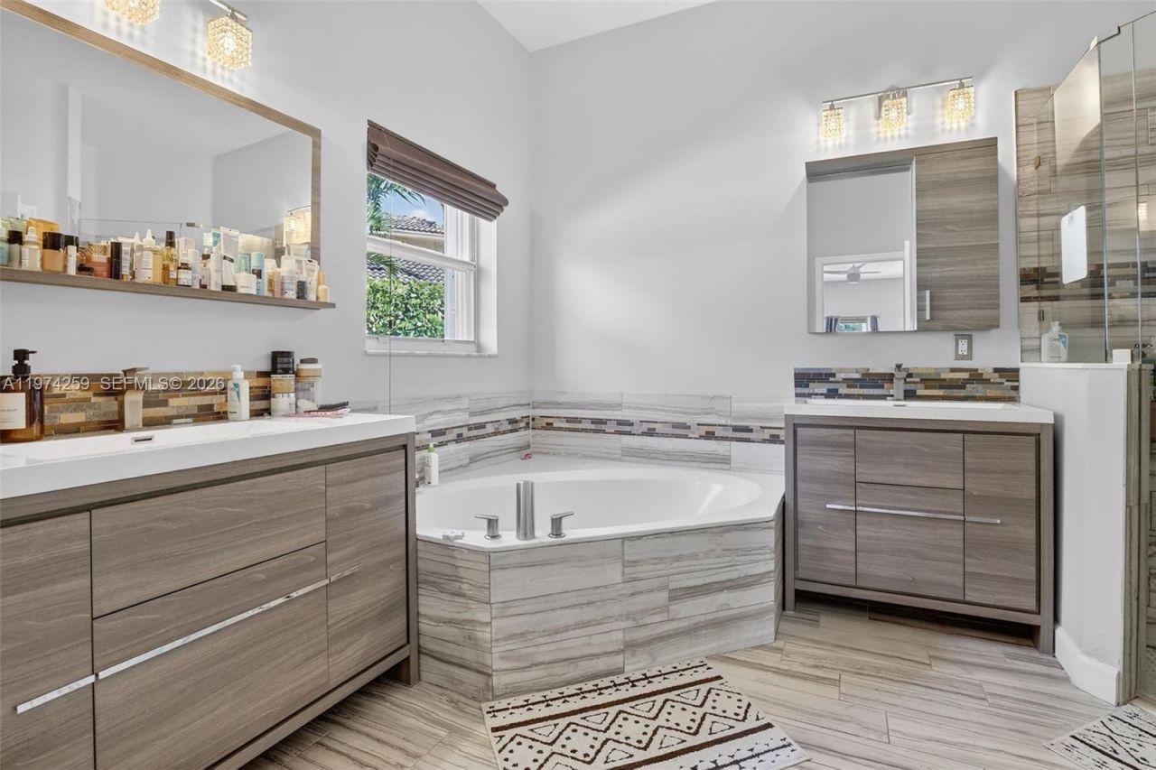 4301 Diamond Row, Weston, FL 33331 Photo