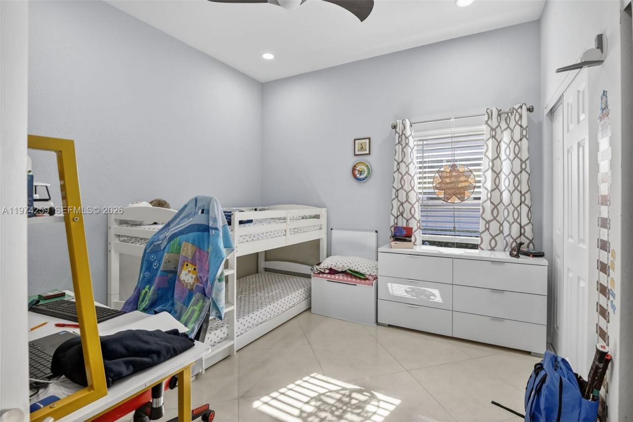 4301 Diamond Row, Weston, FL 33331 Photo