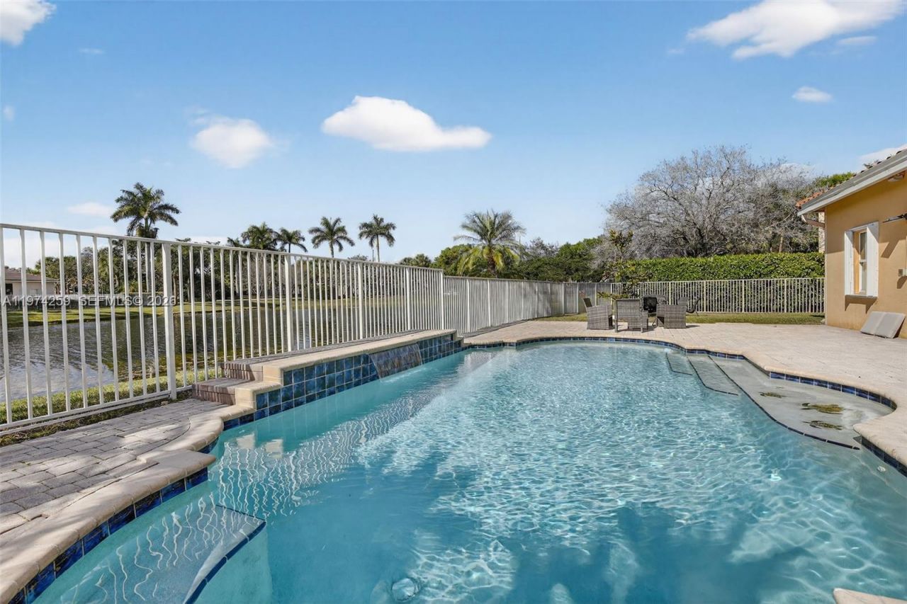 4301 Diamond Row, Weston, FL 33331 Photo