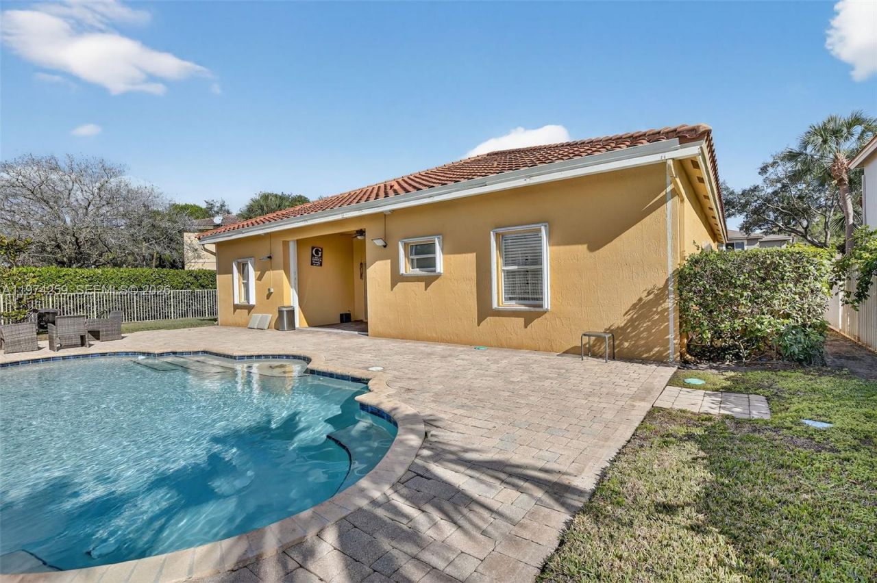 4301 Diamond Row, Weston, FL 33331 Photo