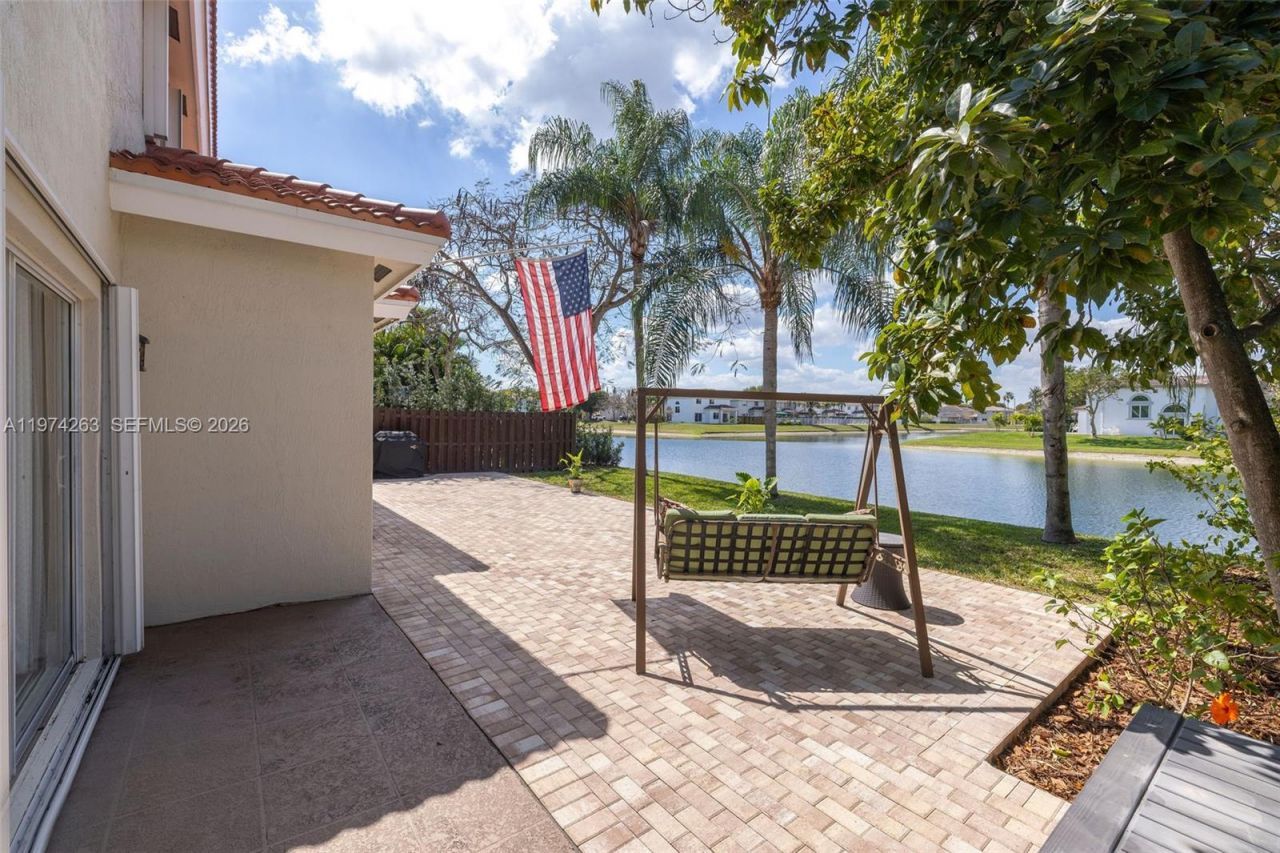 4650 NW 109th Ct, Doral, FL 33178 Photo