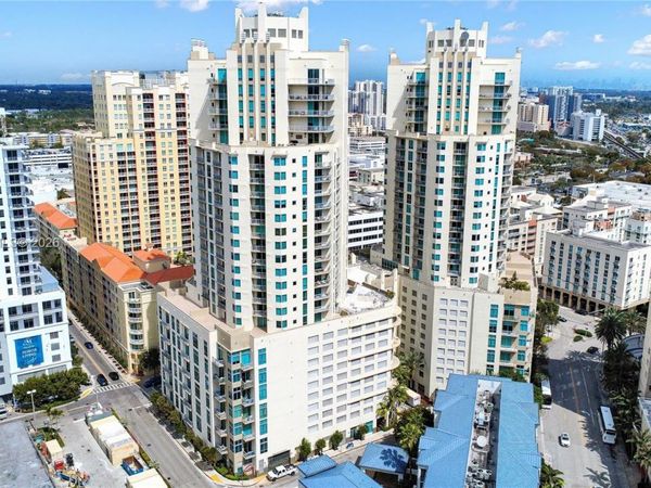 9066 SW 73rd Ct , Unit 203, Miami, FL 33156