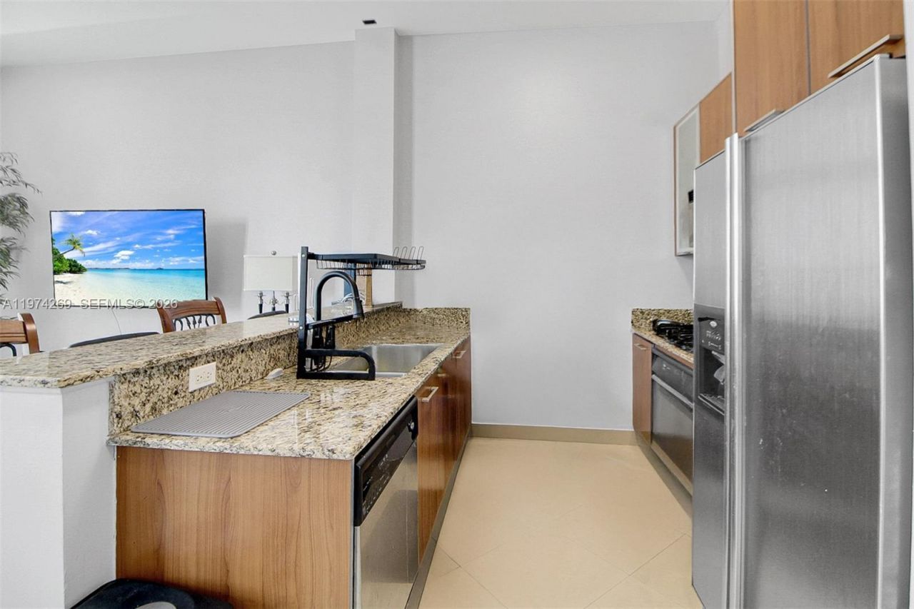 9066 SW 73rd Ct , Unit 203, Miami, FL 33156 Photo