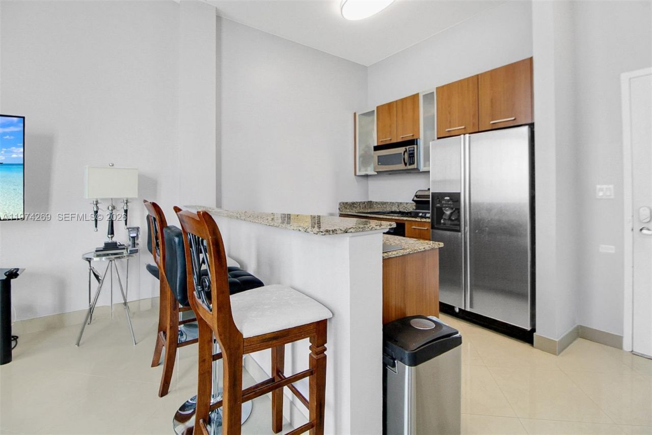 9066 SW 73rd Ct , Unit 203, Miami, FL 33156 Photo