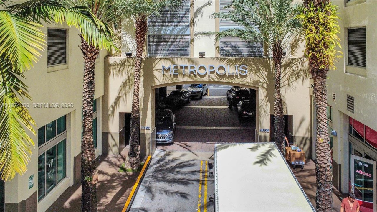 9066 SW 73rd Ct , Unit 203, Miami, FL 33156 Photo