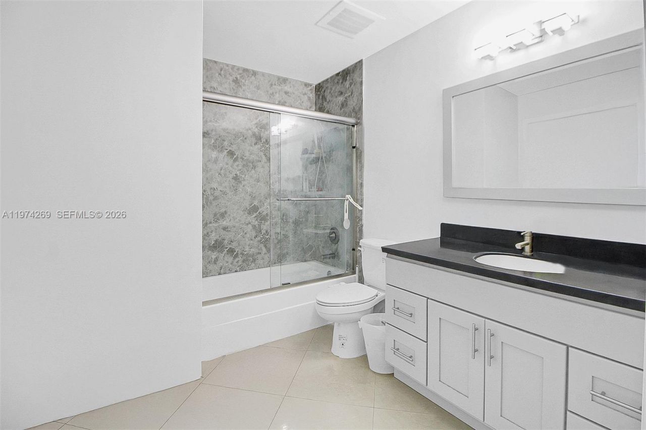 9066 SW 73rd Ct , Unit 203, Miami, FL 33156 Photo