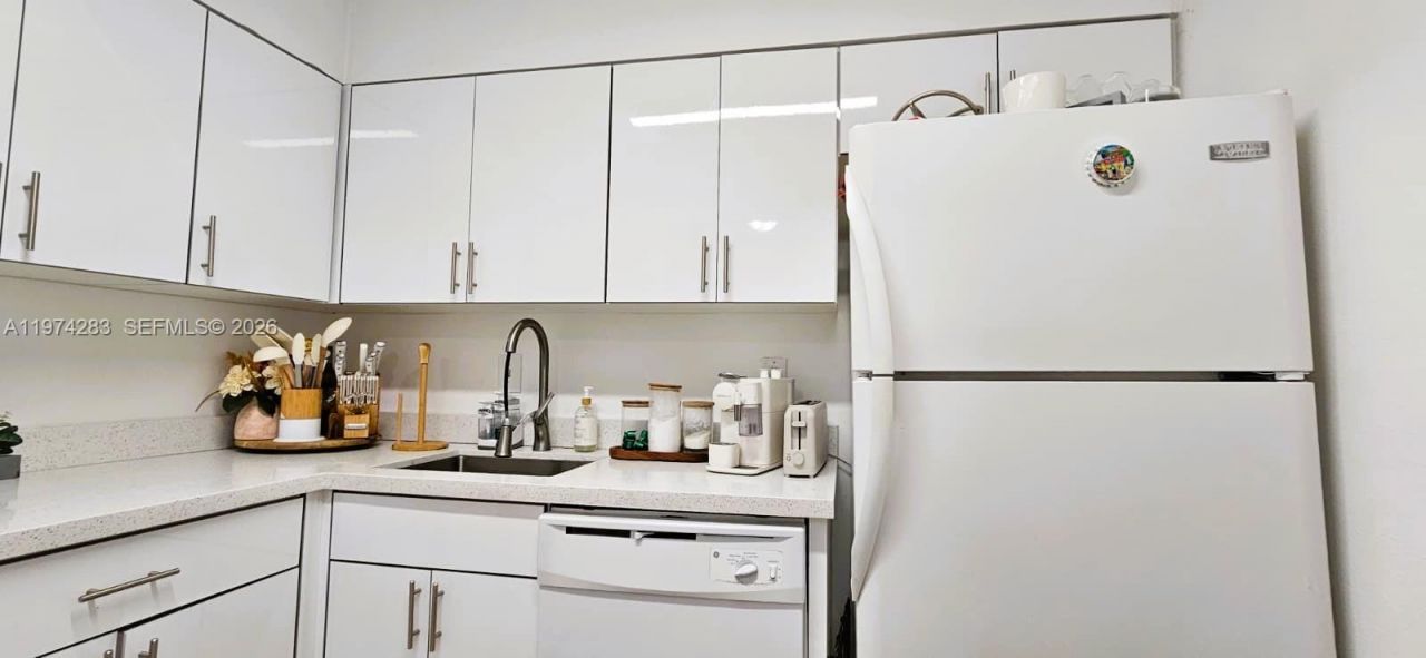 4804 NW 79th Ave, Unit 201, Doral, FL 33166 Photo