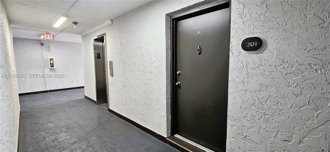 4804 NW 79th Ave, Unit 201, Doral, FL 33166 Photo