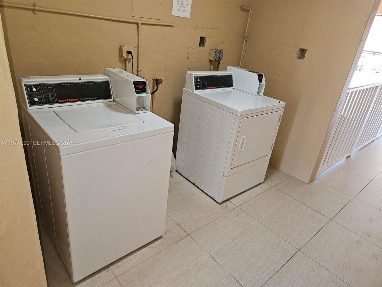 4560 NW 79 Ave, Unit 2H, Doral, FL 33166 Photo
