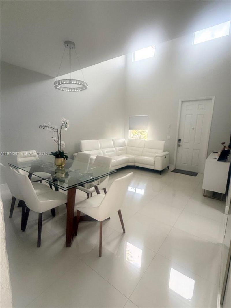 4106 NE 25th St , Homestead, FL 33033 Photo