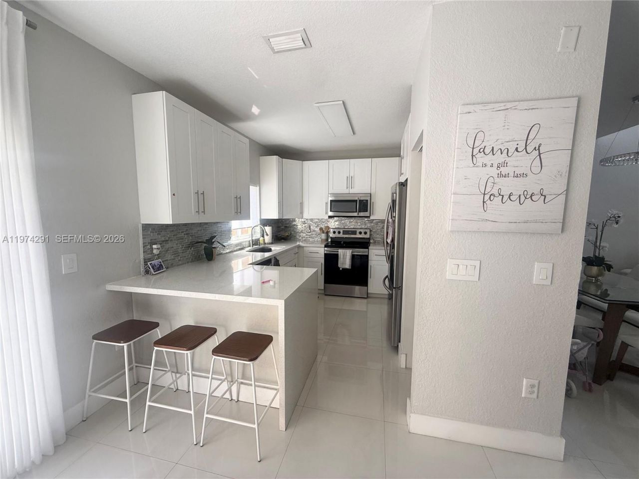 4106 NE 25th St , Homestead, FL 33033 Photo