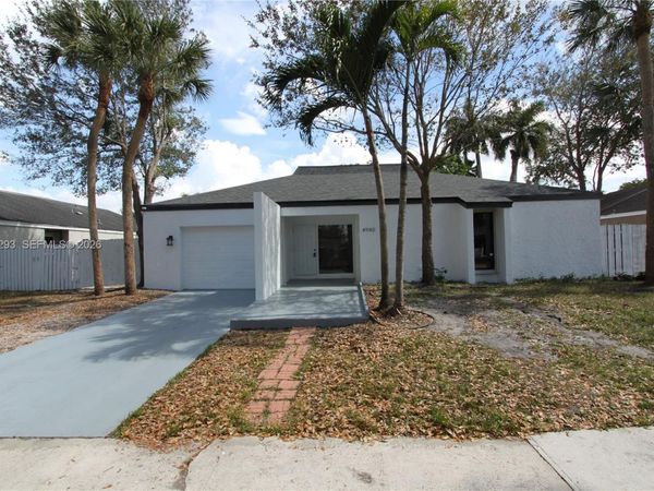 4940 SW 94th Way , Cooper City, FL 33328