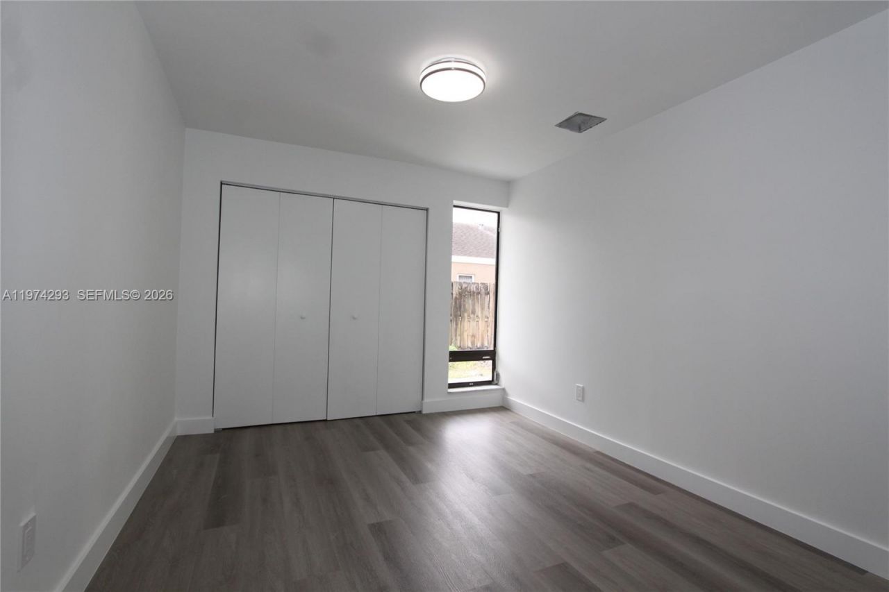 4940 SW 94th Way, Cooper City, FL 33328 Photo