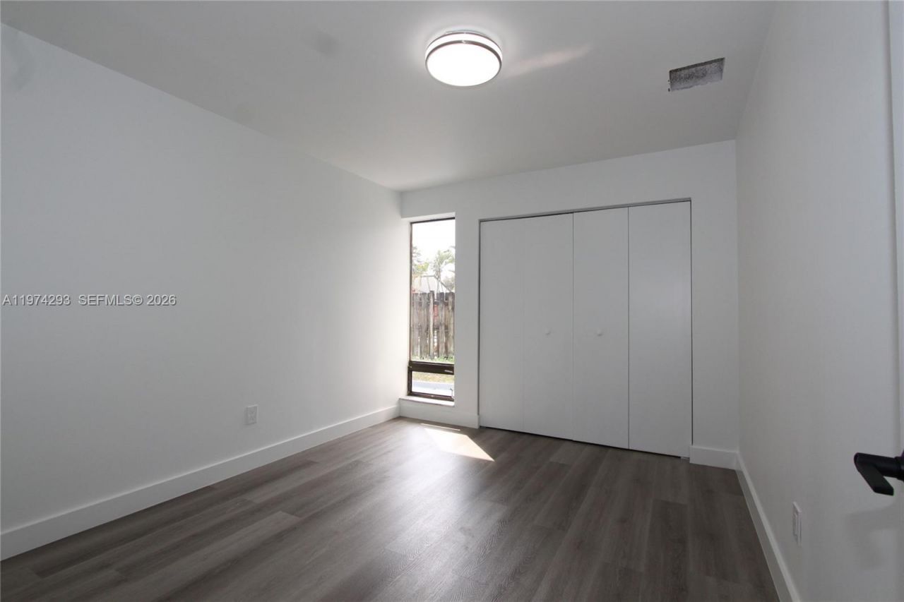 4940 SW 94th Way, Cooper City, FL 33328 Photo