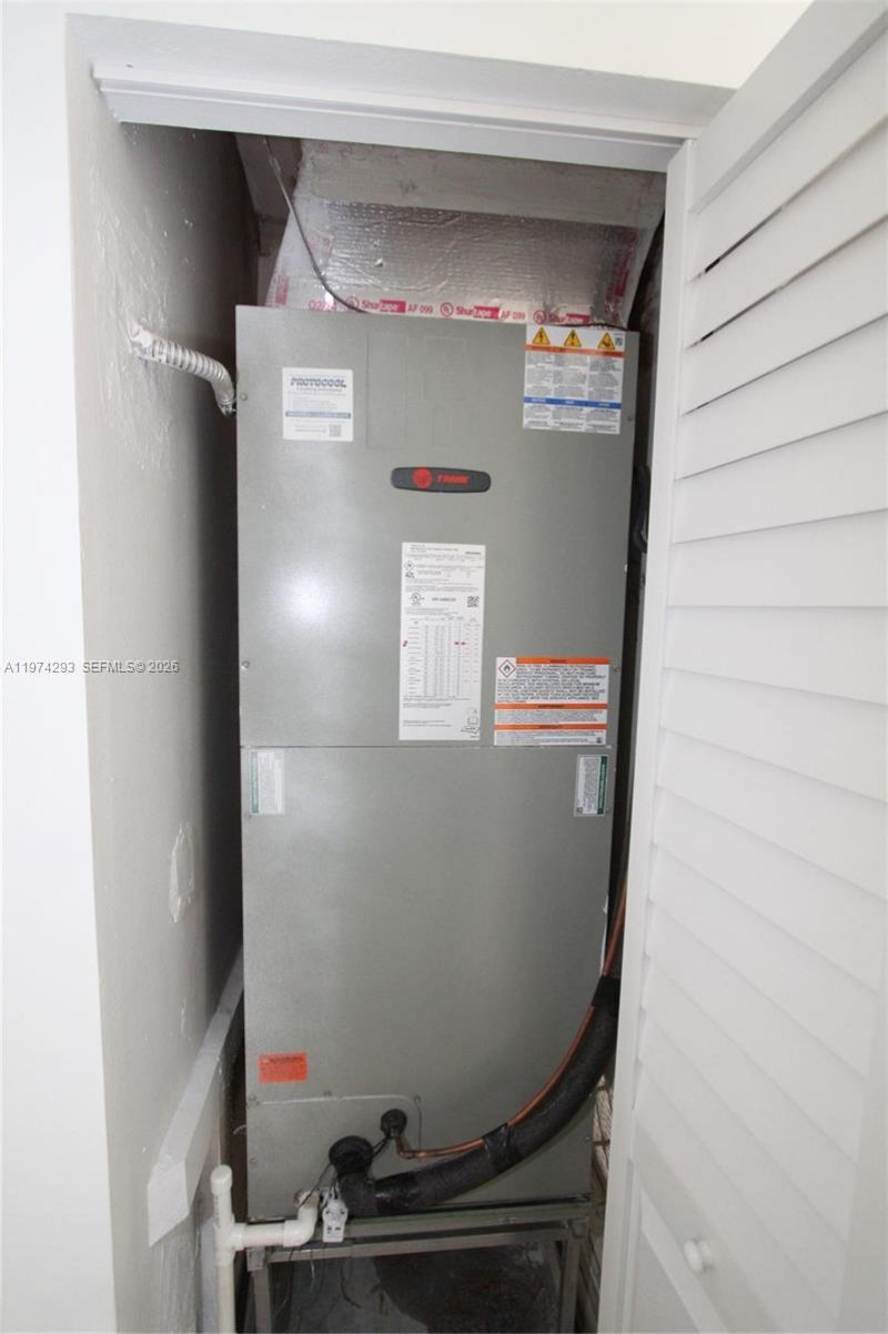 4940 SW 94th Way , Cooper City, FL 33328 Photo