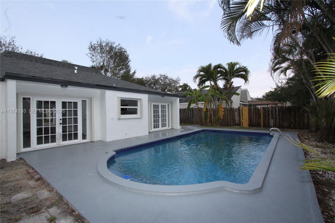 4940 SW 94th Way , Cooper City, FL 33328 Photo