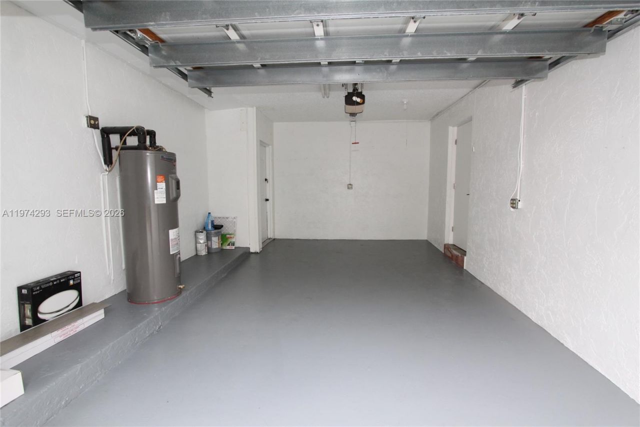 4940 SW 94th Way , Cooper City, FL 33328 Photo