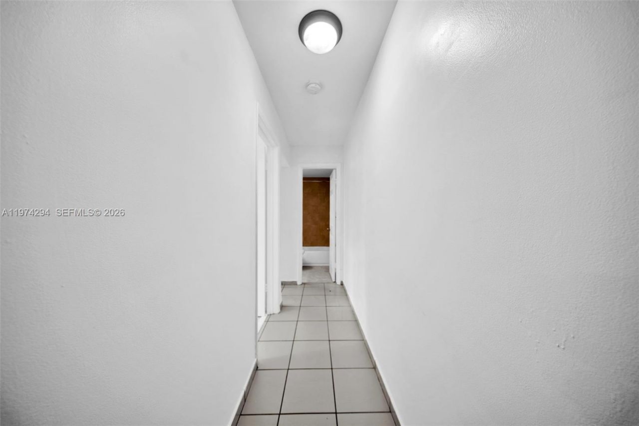 1853 SW 17th St, Unit 3, Miami, FL 33145 Photo