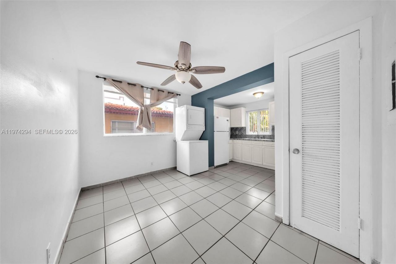 1853 SW 17th St, Unit 3, Miami, FL 33145 Photo