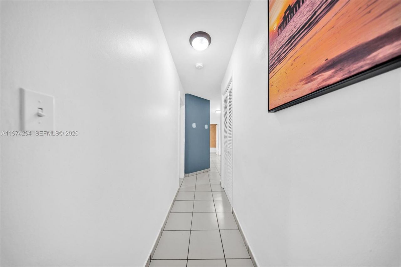 1853 SW 17th St, Unit 3, Miami, FL 33145 Photo