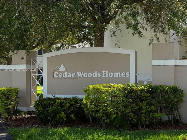 14170 SW 260th St, Unit 103, Homestead, FL 33032