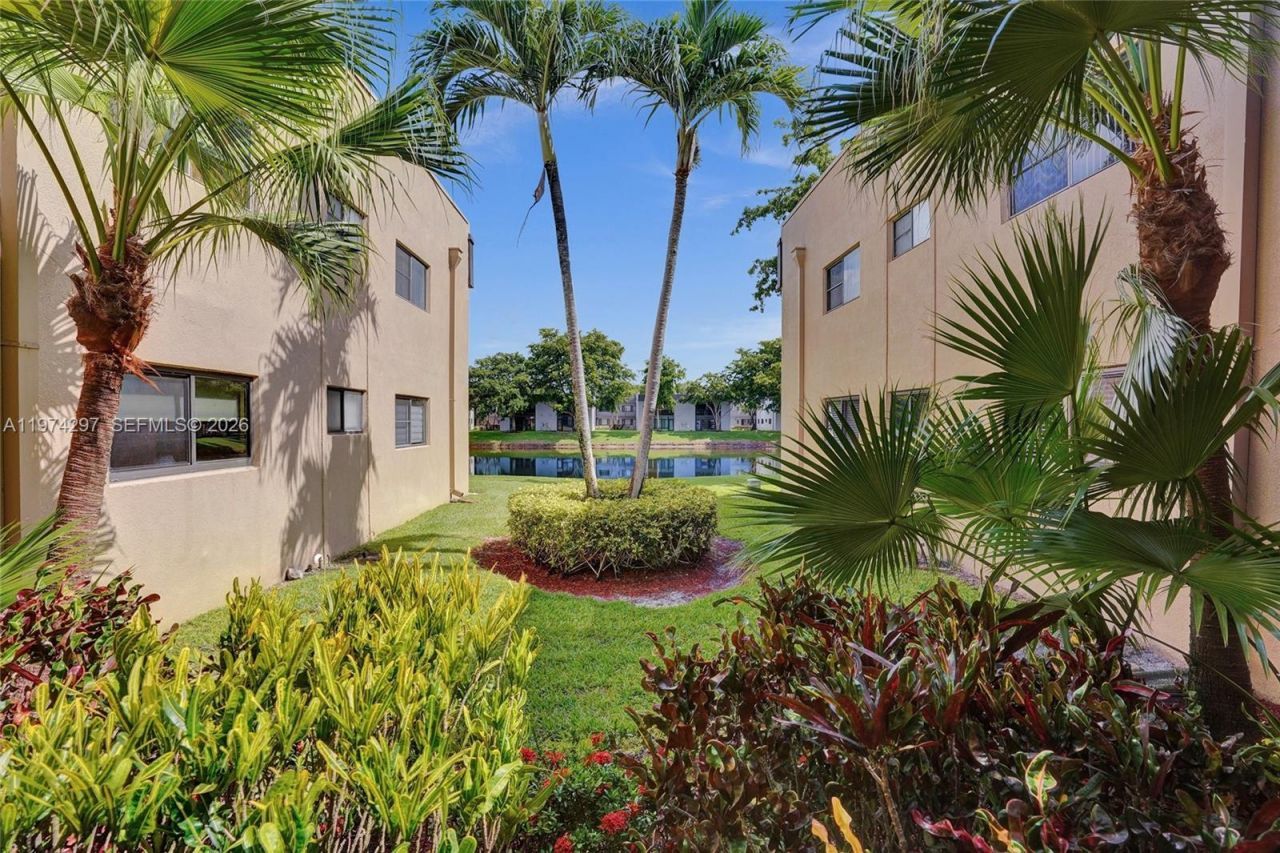 15126 Ashland St, Unit 229, Delray Beach, FL 33484 Photo