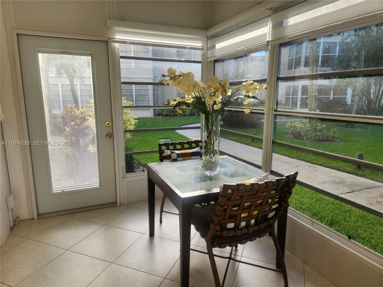 5101 NW 34th St, Unit 101, Lauderdale Lakes, FL 33319 Photo