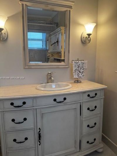 5101 NW 34th St , Unit 101, Lauderdale Lakes, FL 33319 Photo