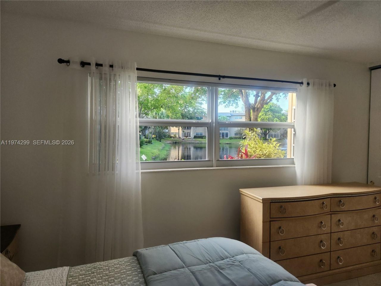 5101 NW 34th St, Unit 101, Lauderdale Lakes, FL 33319 Photo