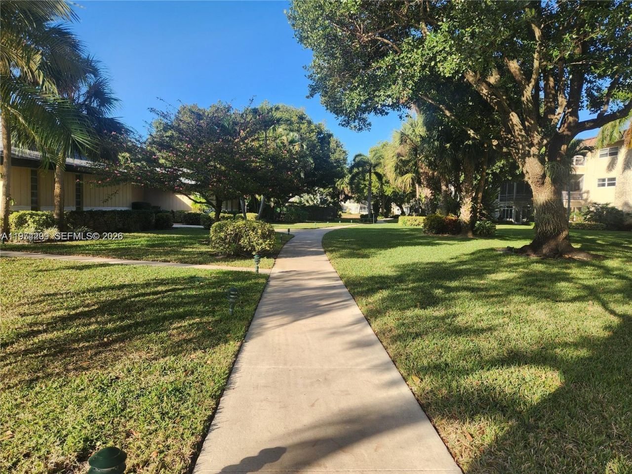 5101 NW 34th St, Unit 101, Lauderdale Lakes, FL 33319 Photo
