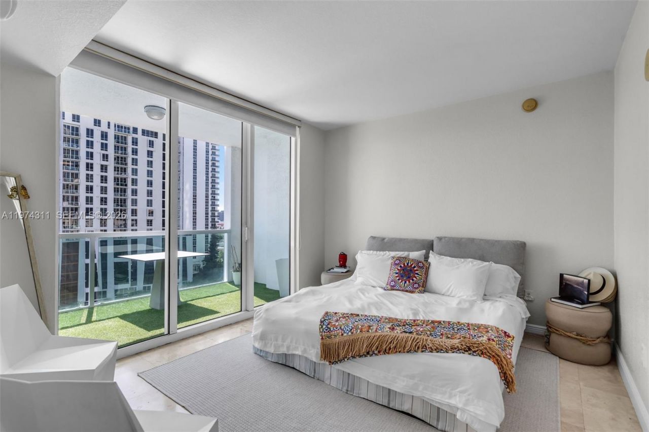 500 NE 29th St, Unit 1105, Miami, FL 33137 Photo